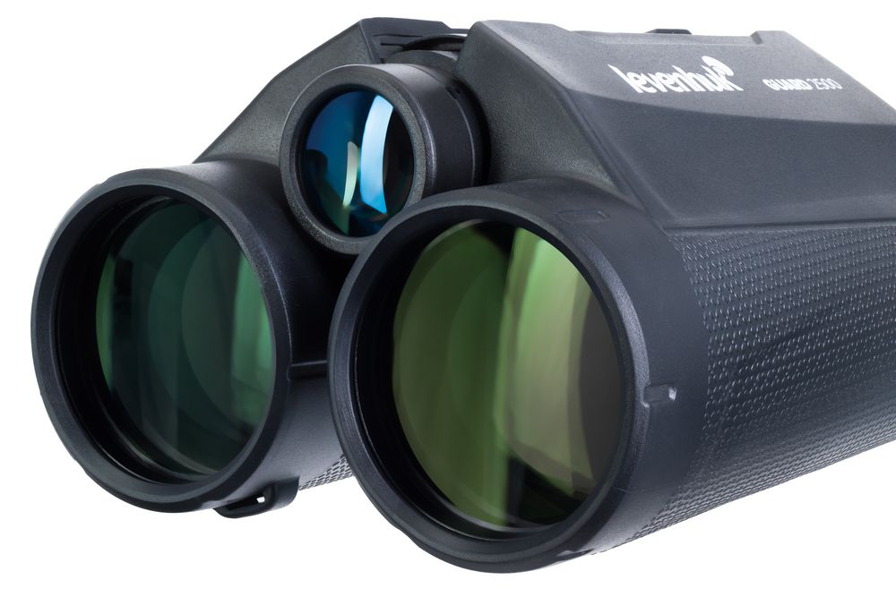 Бинокль с дальномером Guard 2500