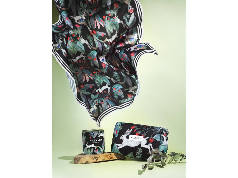 Косметичка Зайцы