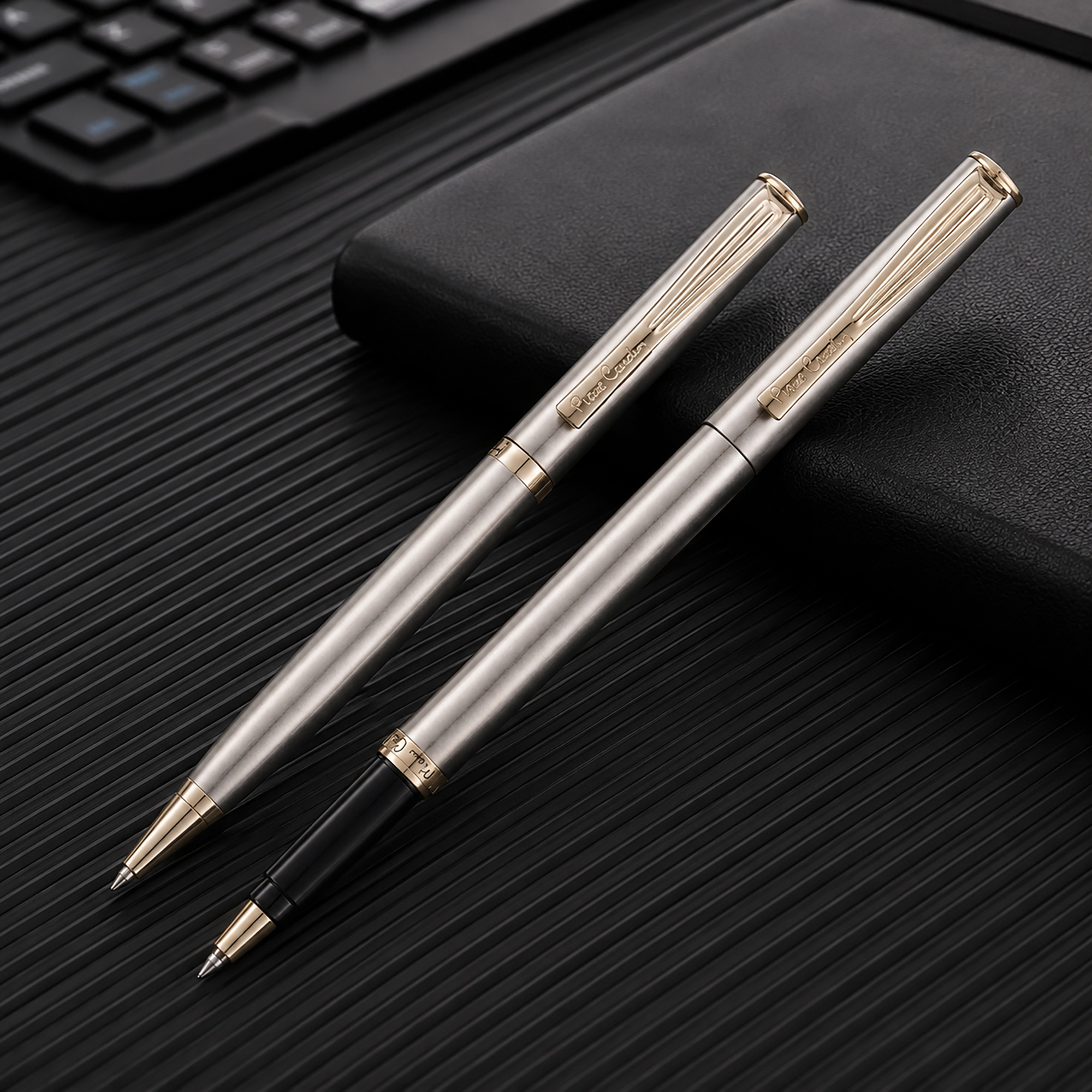 Набор Pen and Pen: ручка шариковая, ручка-роллер