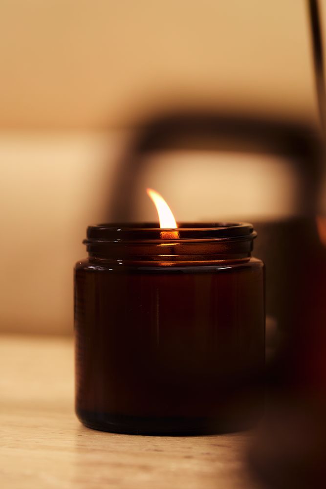 Свеча ароматическая Calore, специи и сандал