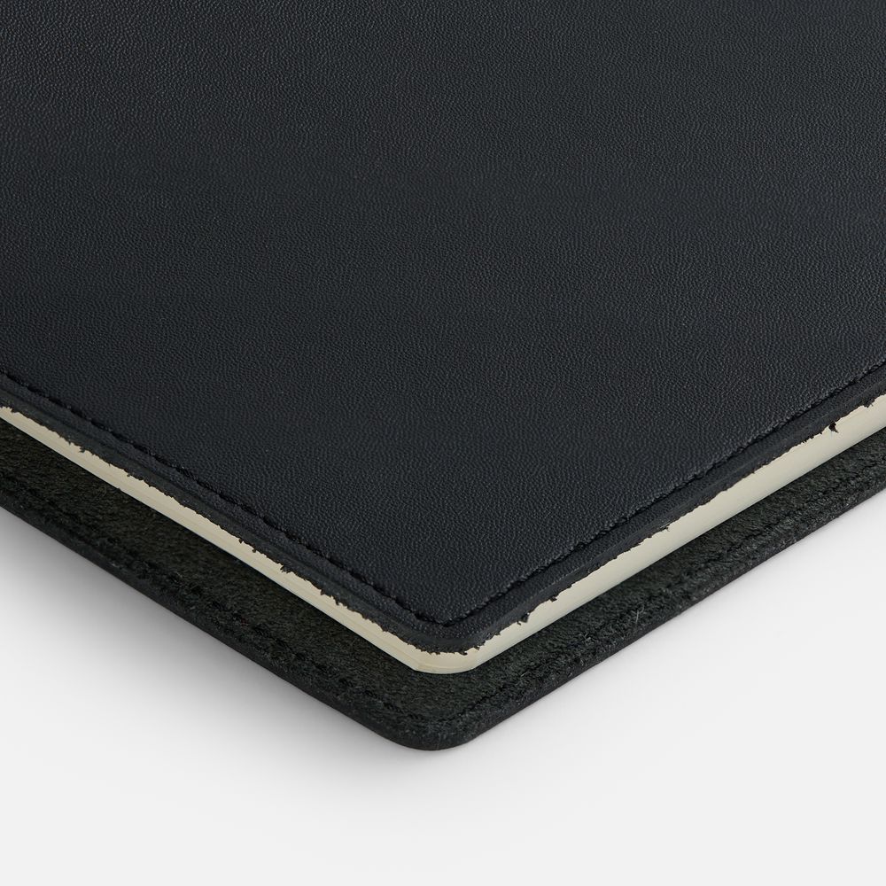 Ежедневник inStream, недатированный, черный