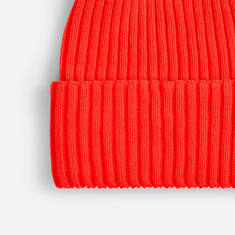 Шапка Yong, ярко-красная (кармин)